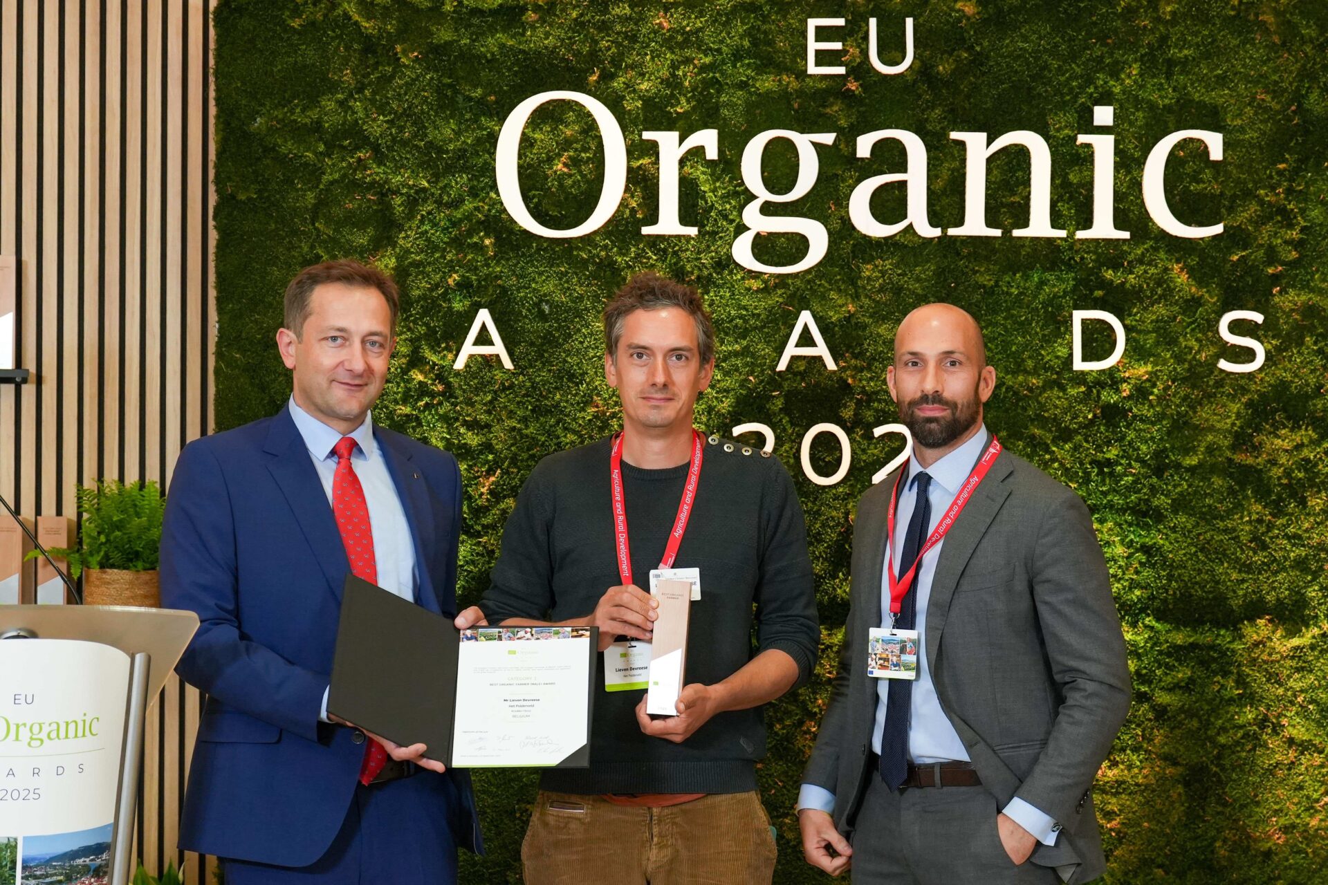EOA2025_Best-organic-male-farmer_smaller