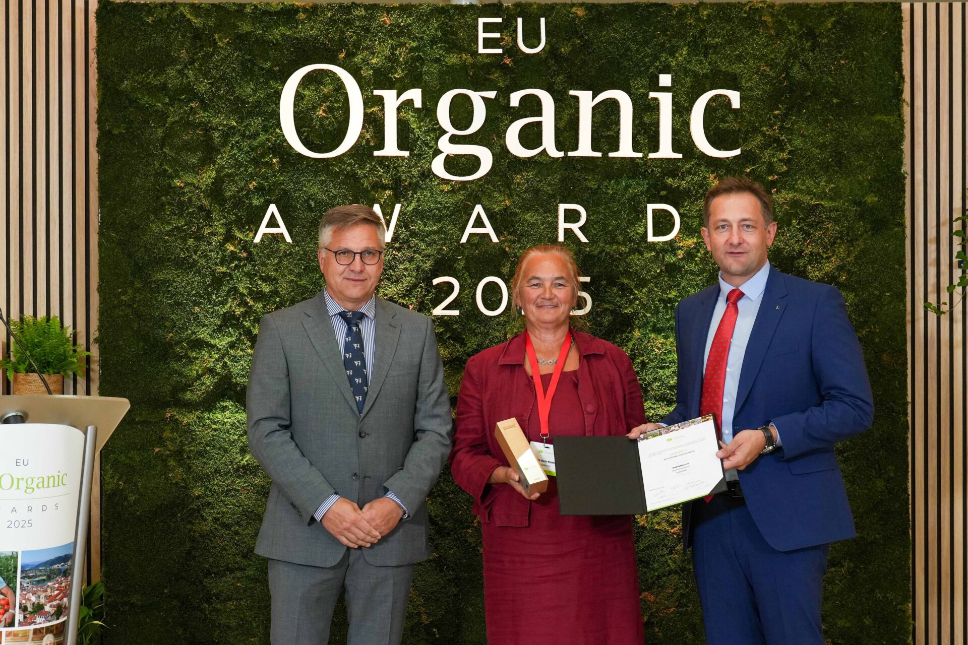 EOA2025_Best-organic-retailer_smaller